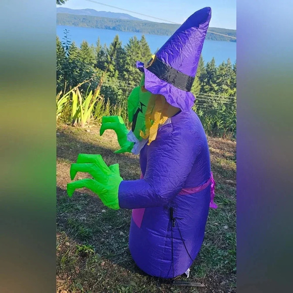 Gemmy Airblown Inflatable 4ft Halloween Scary Witch - Picture 5 of 7